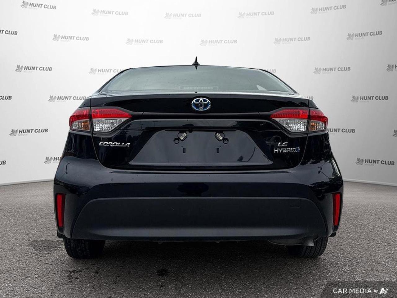 2023 Toyota Corolla Hybrid LE Photo