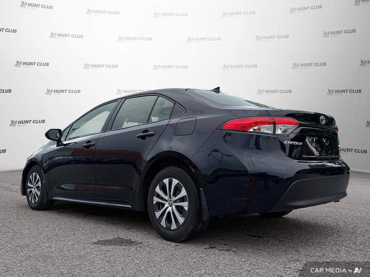 2023 Toyota Corolla Hybrid LE Photo