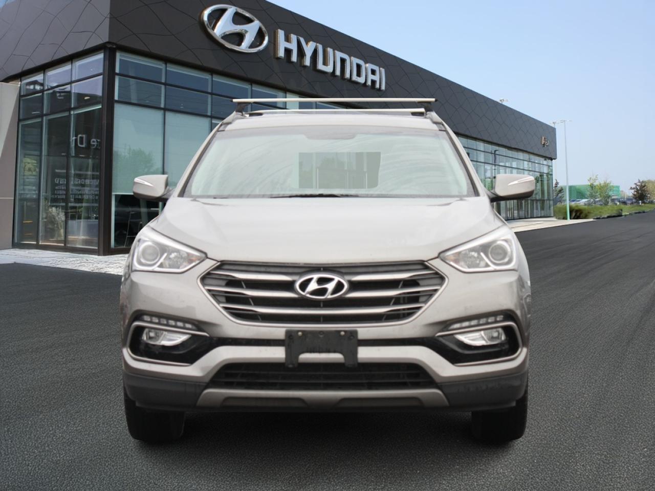 2018 Hyundai Santa Fe Sport 2.4 Premium / Heated Seats / Blind Spot / Camera Photo