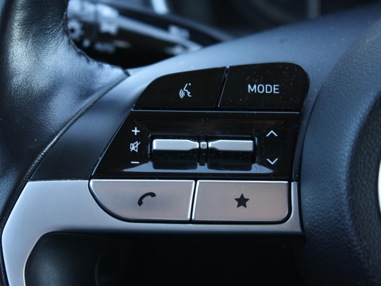 2024 Hyundai Tucson Preferred AWD / Heated Seats / Blind Spot / Camera Photo