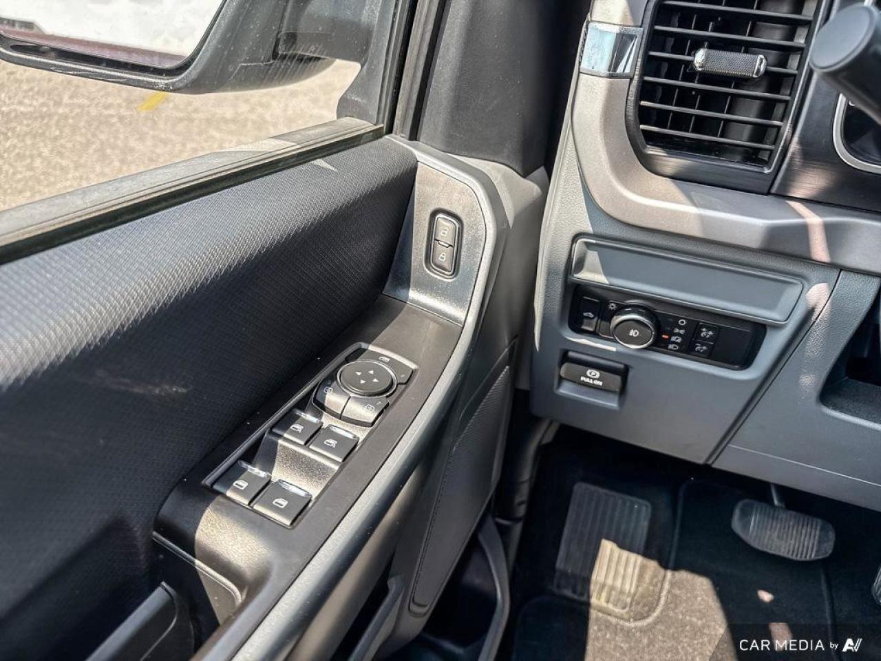 2022 Ford F-150 XLT Photo