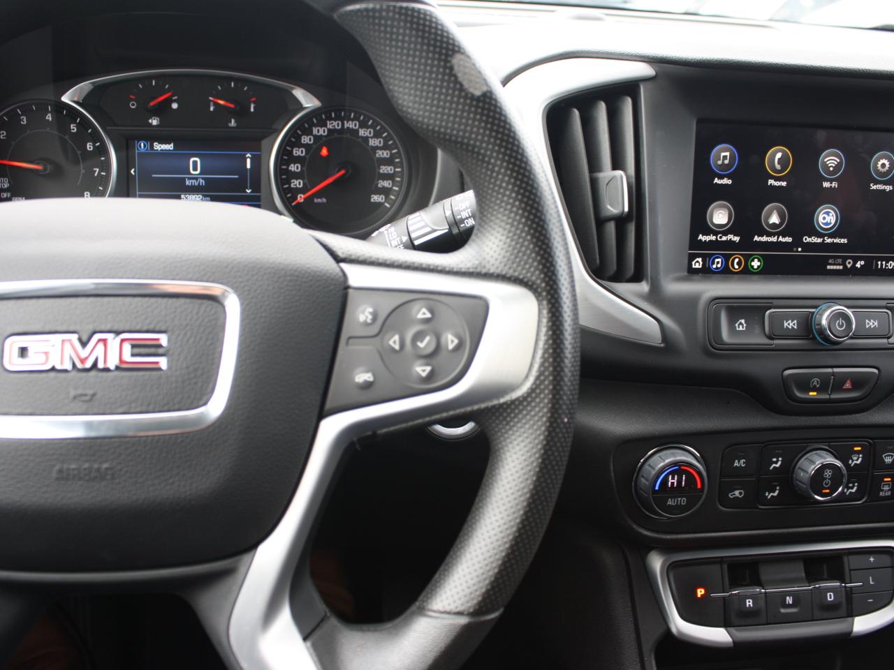 2024 GMC Terrain SLE AWD / Heated Seats / Power Tailgate / Nav Photo