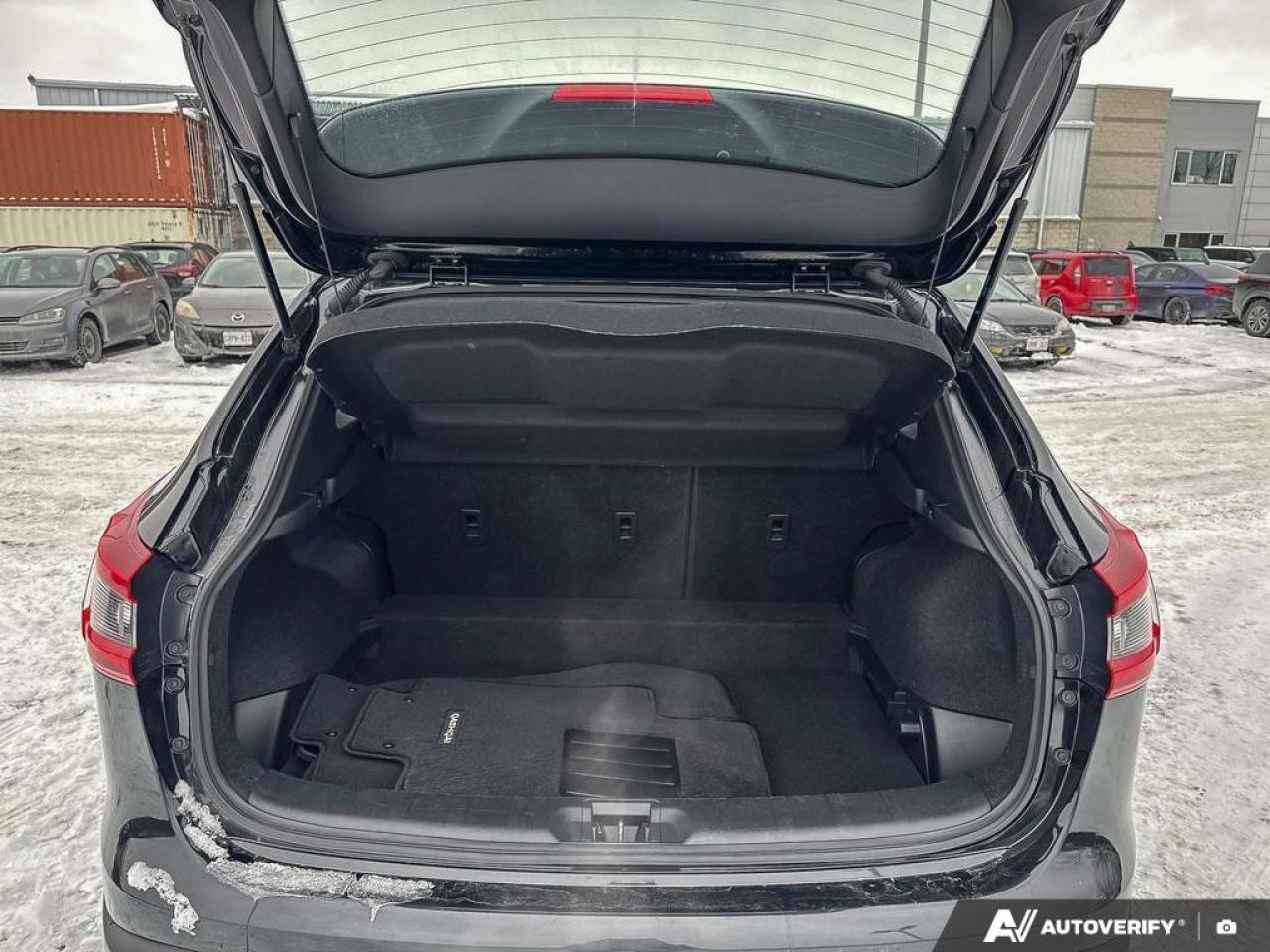 2023 Nissan Qashqai SV Photo