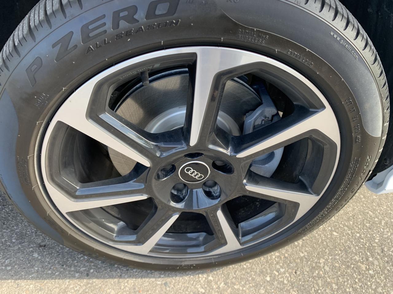 2021 Audi Q3 PROGRESSIVE S LINE BLACK OPTICS PACK PREM PLUS PAC Photo