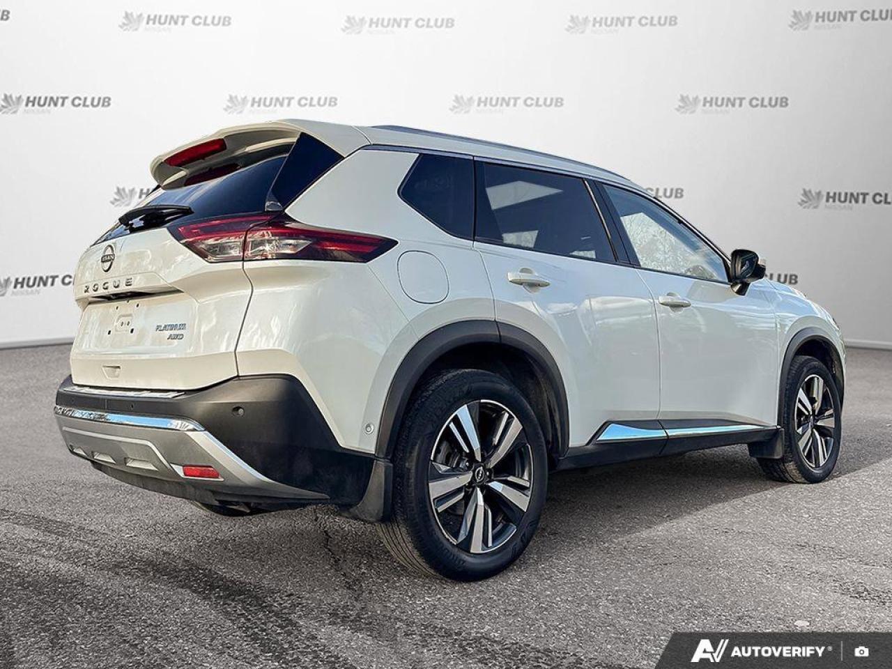 2023 Nissan Rogue Platinum Photo