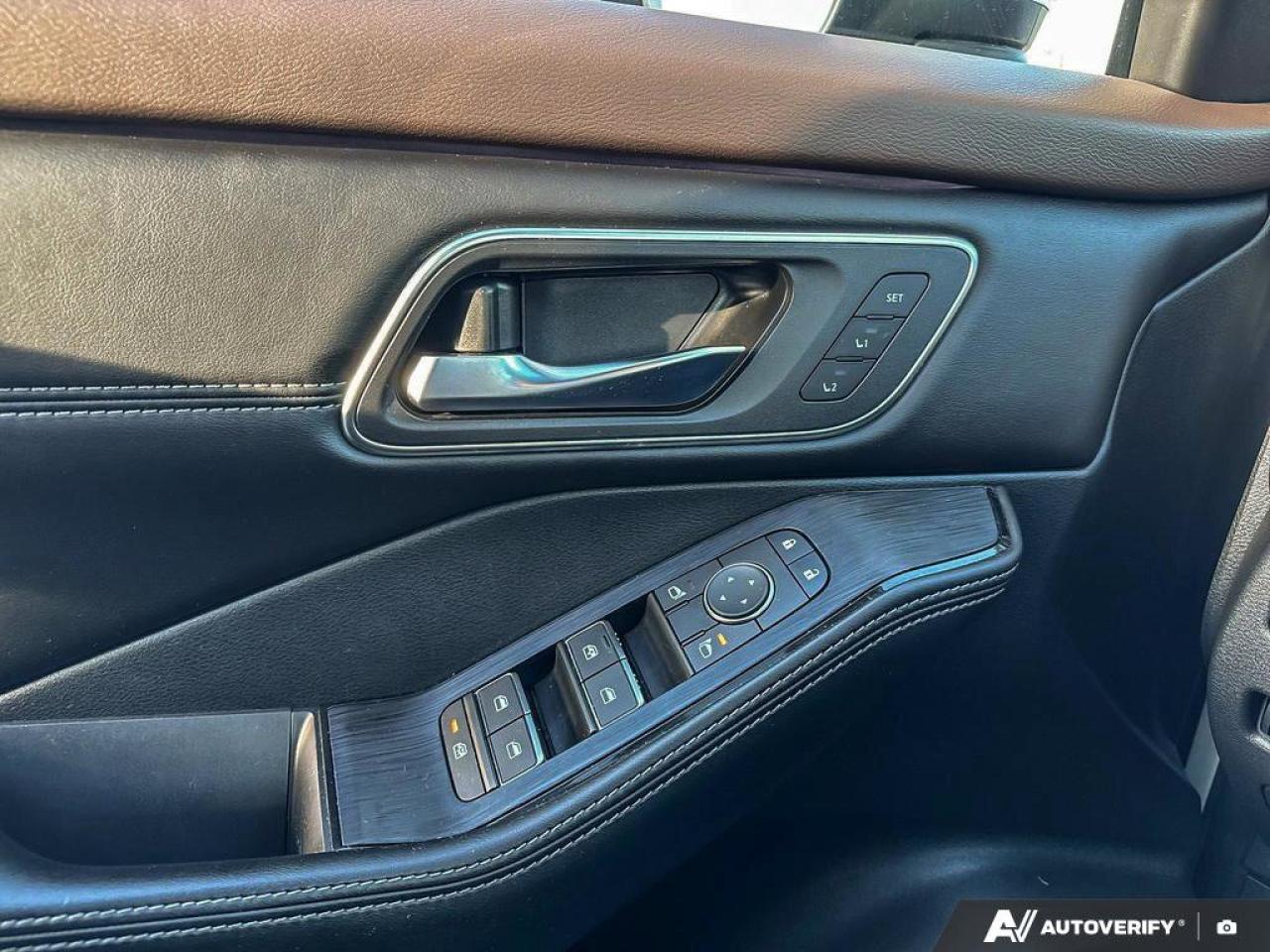 2023 Nissan Rogue Platinum Photo