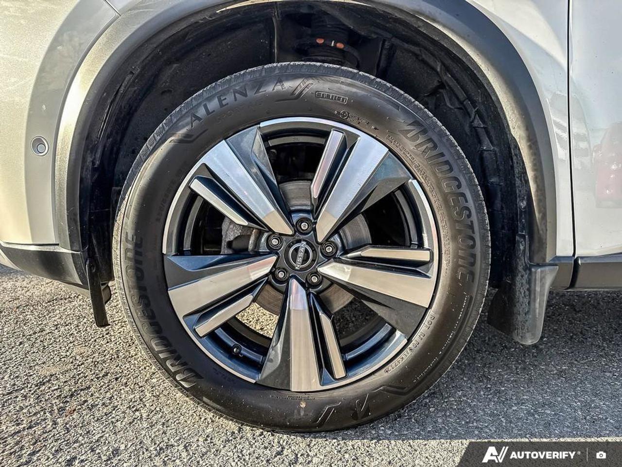 2023 Nissan Rogue Platinum   Navigation   Moonroof   Heated Seats Photo