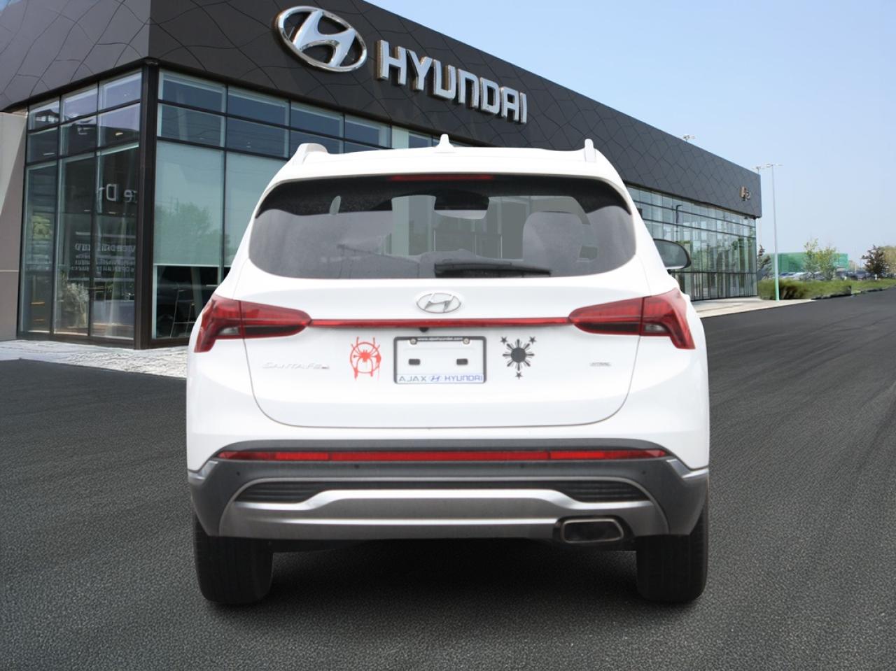 2023 Hyundai Santa Fe Preferred AWD / Heated Seats / Blind Spot / Camera Photo