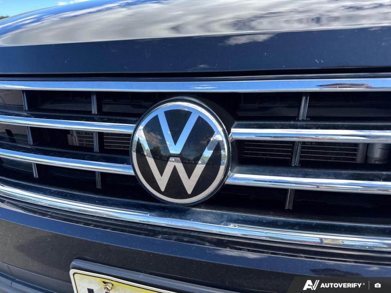 2022 Volkswagen Tiguan Comfortline BACKUP CAM   BLUETOOTH   HTD SEATS   K Photo