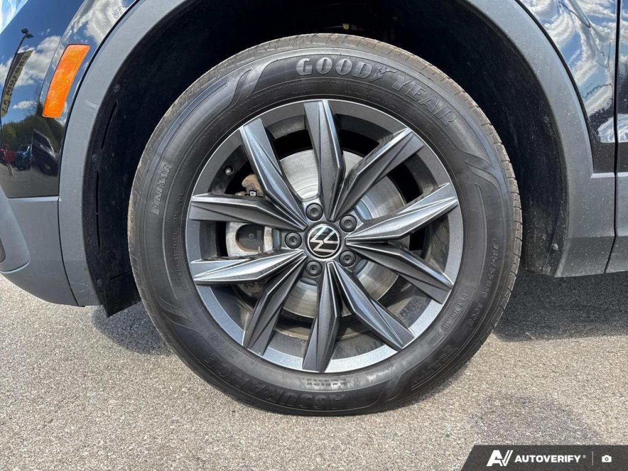 2022 Volkswagen Tiguan Comfortline BACKUP CAM   BLUETOOTH   HTD SEATS   K Photo