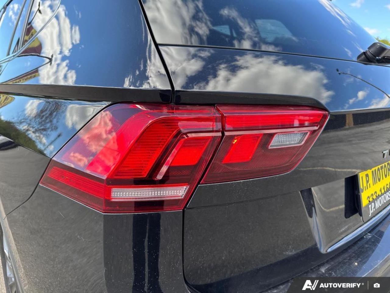 2022 Volkswagen Tiguan Comfortline BACKUP CAM   BLUETOOTH   HTD SEATS   K Photo