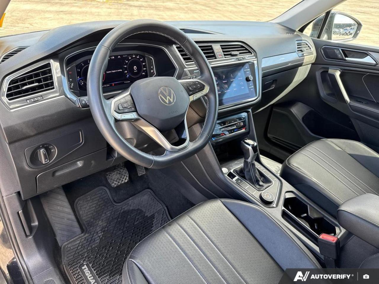 2022 Volkswagen Tiguan Comfortline BACKUP CAM   BLUETOOTH   HTD SEATS   K Photo