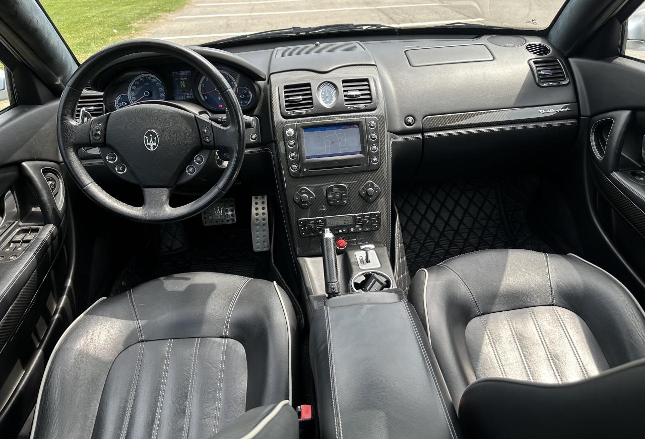 2006 Maserati Quattroporte SPORTS GT LOW KM NO ACCIDENTS DLR SERVICED Photo