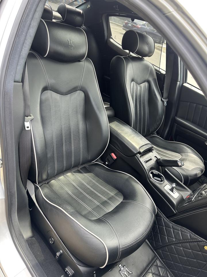 2006 Maserati Quattroporte SPORTS GT PENDING DEAL PENDING DEAL Photo