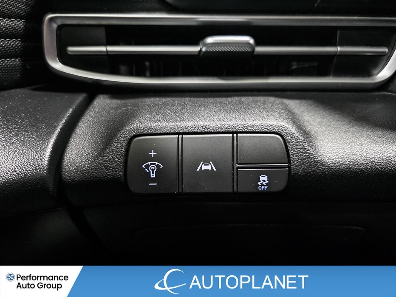 2022 Hyundai Elantra Preferred - FINANCE @$68/WK OR LEASE @$79/WK Photo