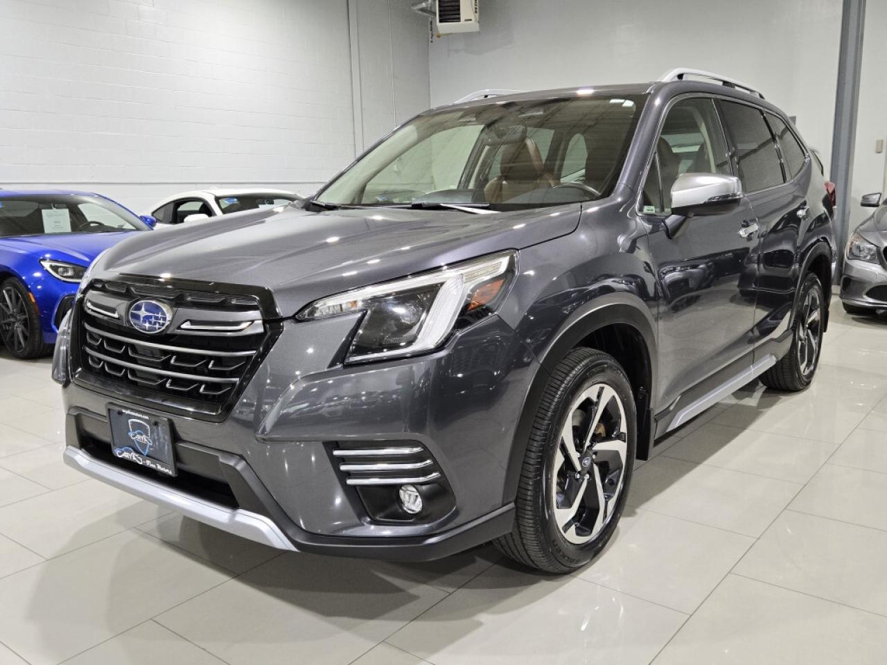 2023 Subaru Forester Premier W/Eyesight AWD No Accident Two Tone Leathe Photo3