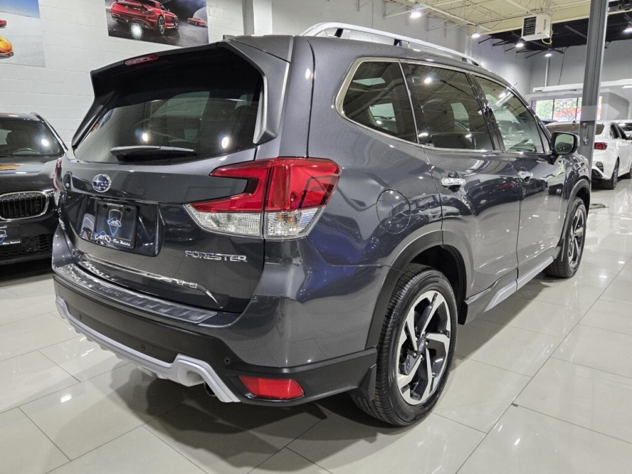 2023 Subaru Forester Premier W/Eyesight AWD No Accident Two Tone Leathe Photo