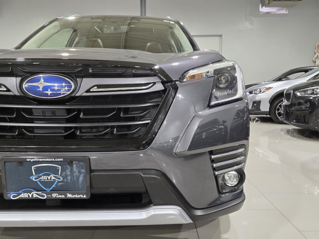 2023 Subaru Forester Premier W/Eyesight AWD No Accident Two Tone Leathe Photo