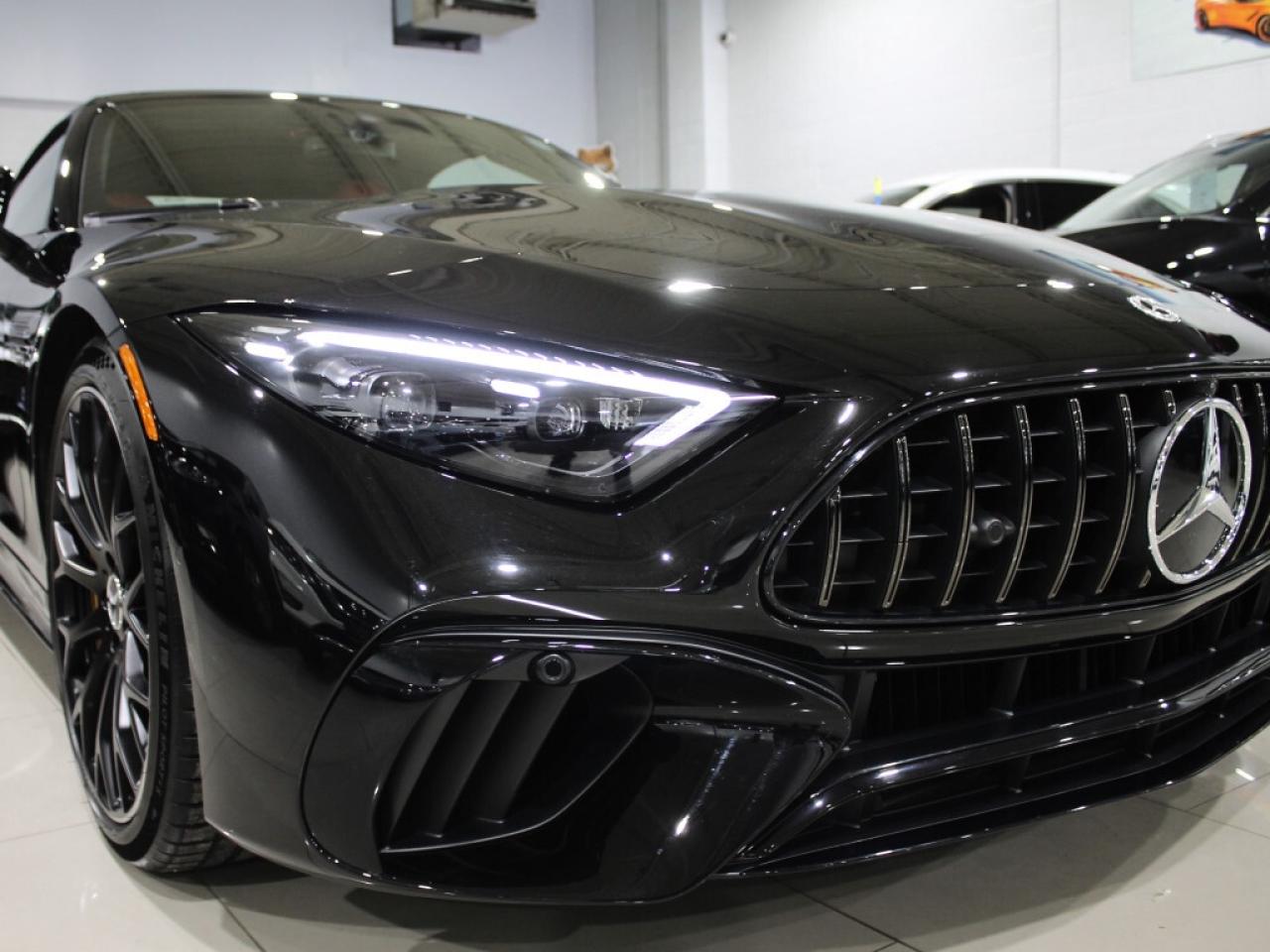 2022 Mercedes-Benz SL63 AMG ONE OWNER NO ACCIDENT NO LUXURY TAX Photo