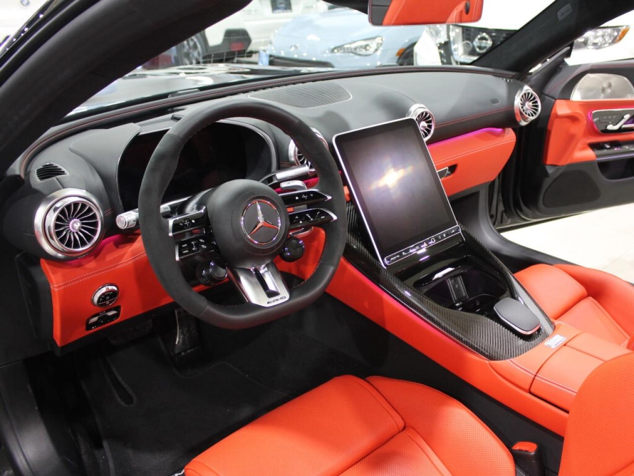 2022 Mercedes-Benz SL63 AMG ONE OWNER NO ACCIDENT NO LUXURY TAX Photo