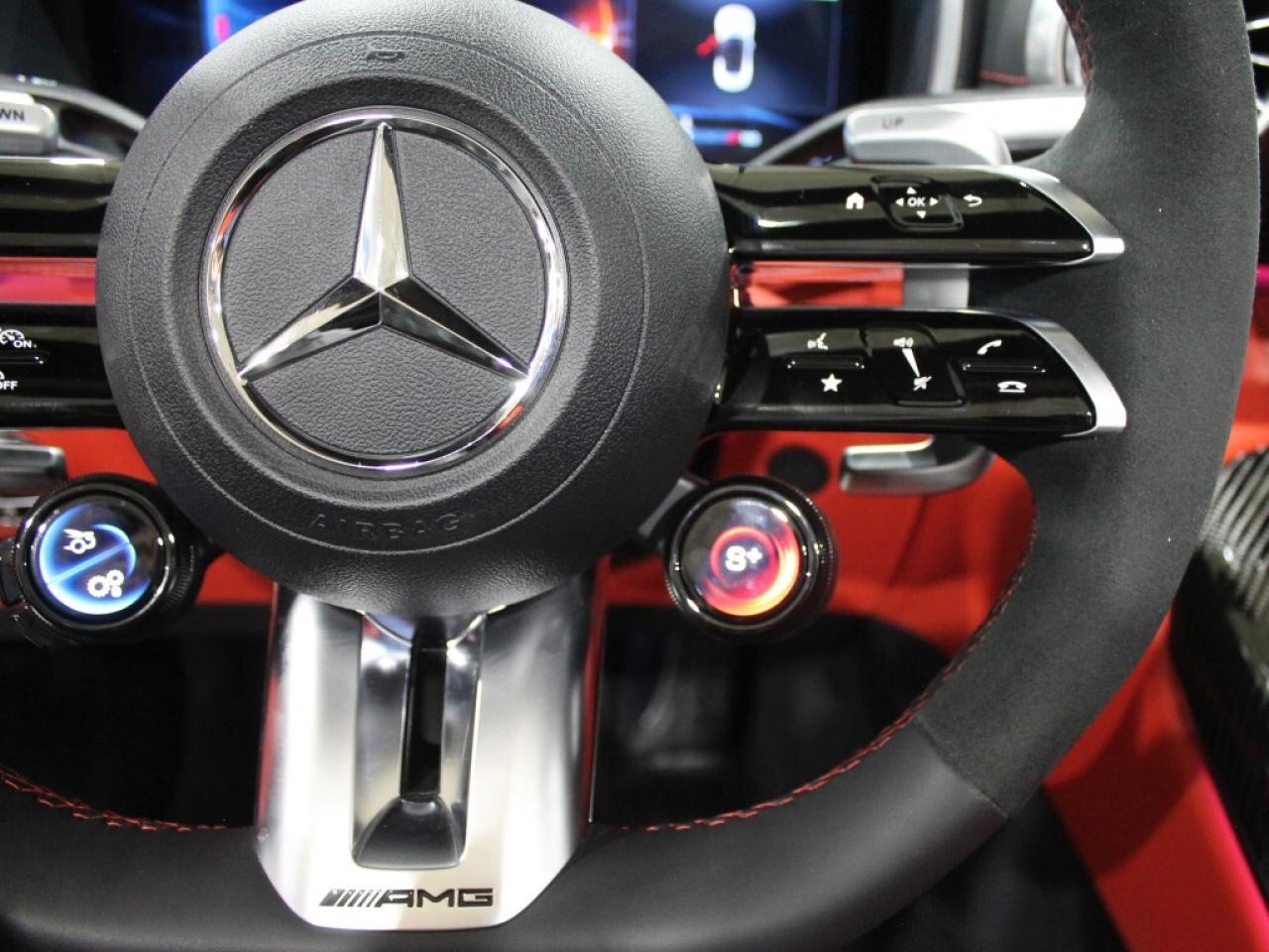 2022 Mercedes-Benz SL63 AMG ONE OWNER NO ACCIDENT NO LUXURY TAX Photo