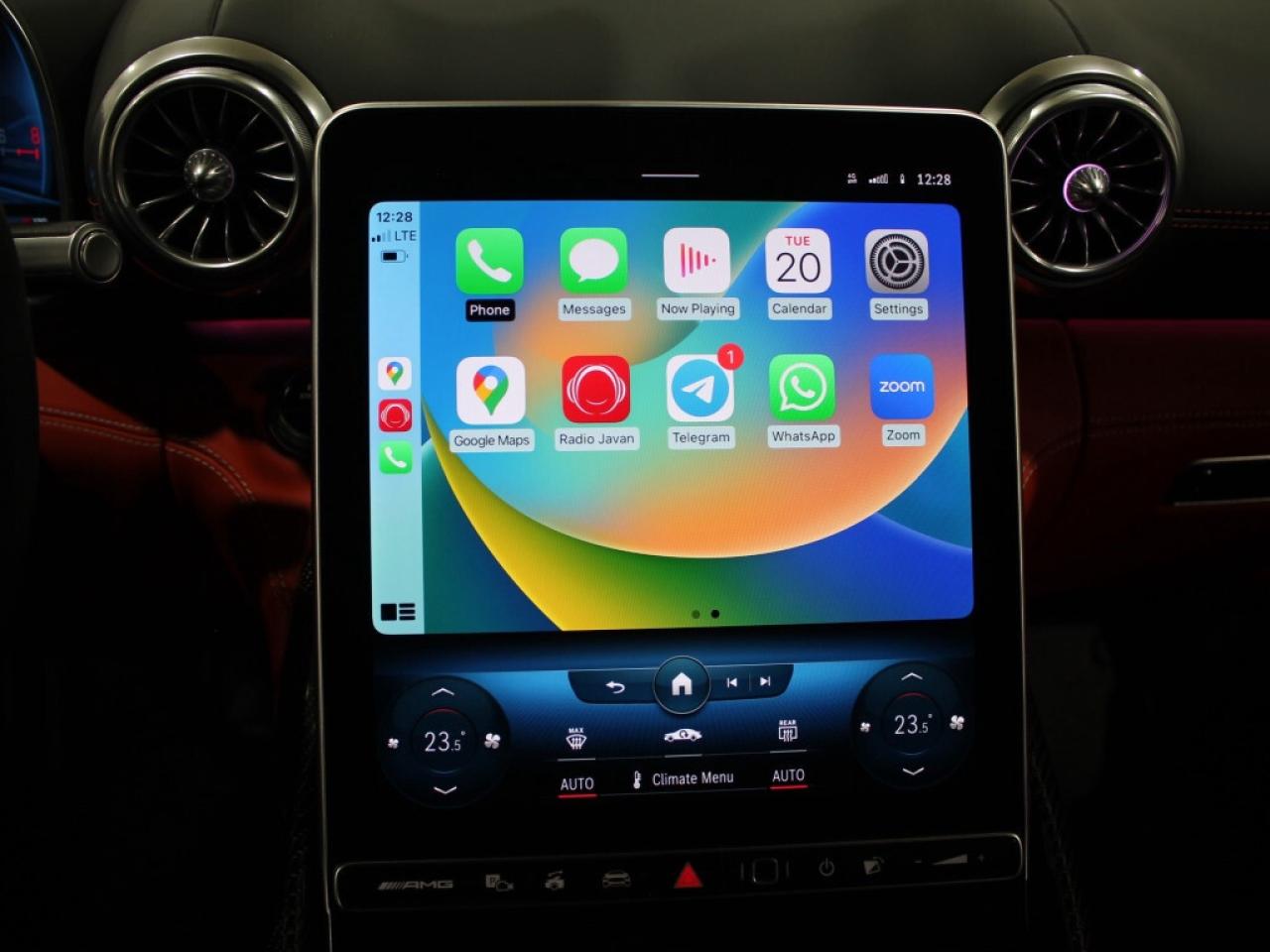 2022 Mercedes-Benz SL63 AMG ONE OWNER NO ACCIDENT NO LUXURY TAX Photo