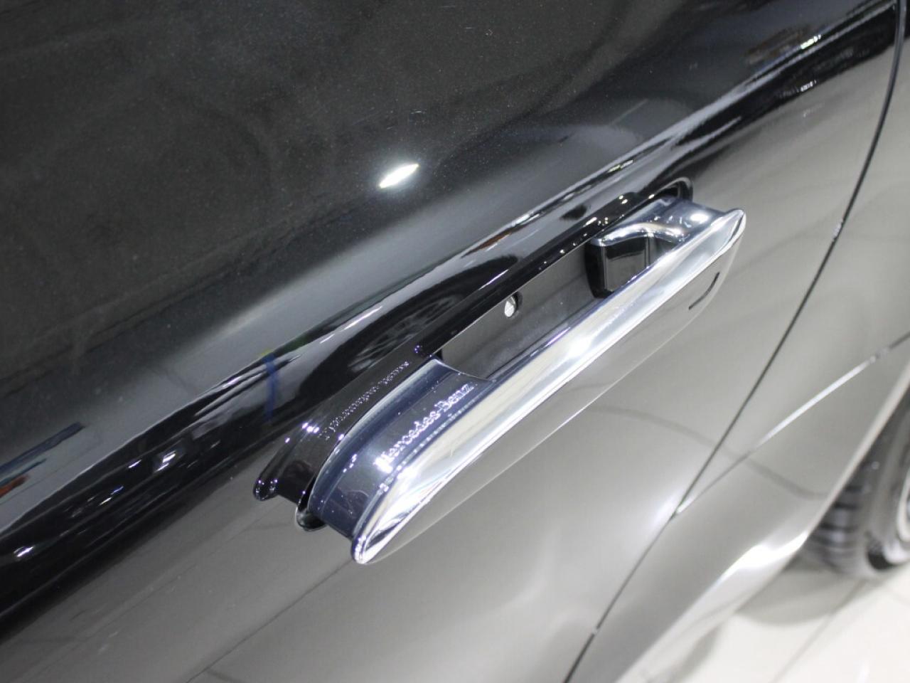 2022 Mercedes-Benz SL63 AMG ONE OWNER NO ACCIDENT NO LUXURY TAX Photo