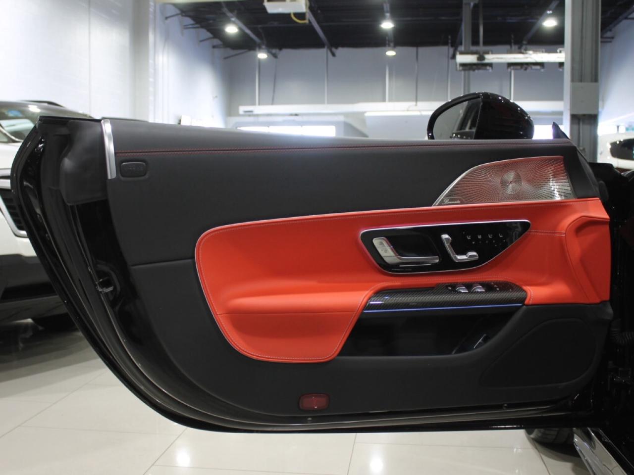 2022 Mercedes-Benz SL63 AMG ONE OWNER NO ACCIDENT NO LUXURY TAX Photo