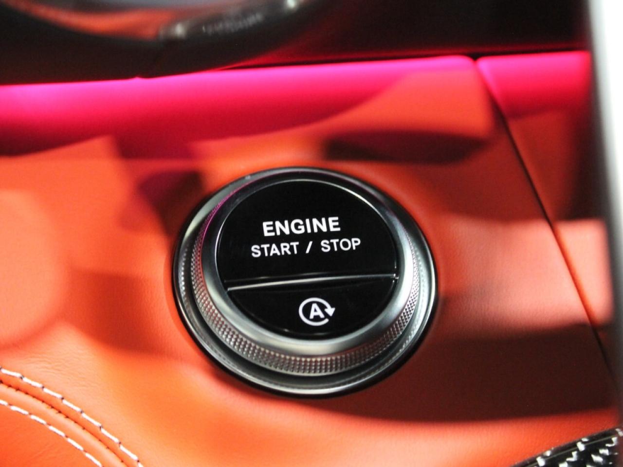 2022 Mercedes-Benz SL63 AMG ONE OWNER NO ACCIDENT NO LUXURY TAX Photo