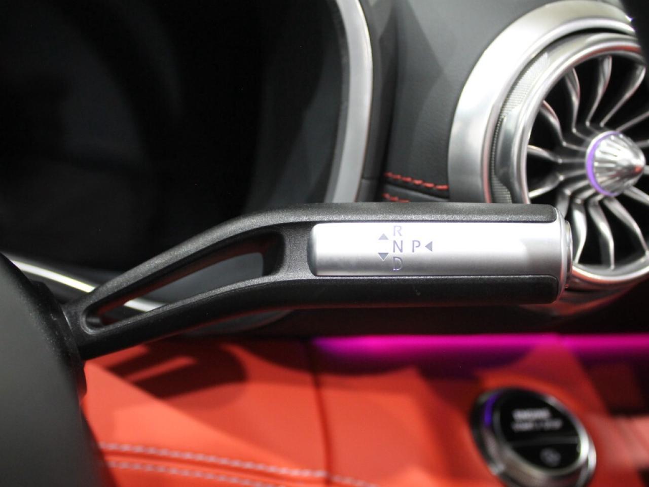 2022 Mercedes-Benz SL63 AMG ONE OWNER NO ACCIDENT NO LUXURY TAX Photo