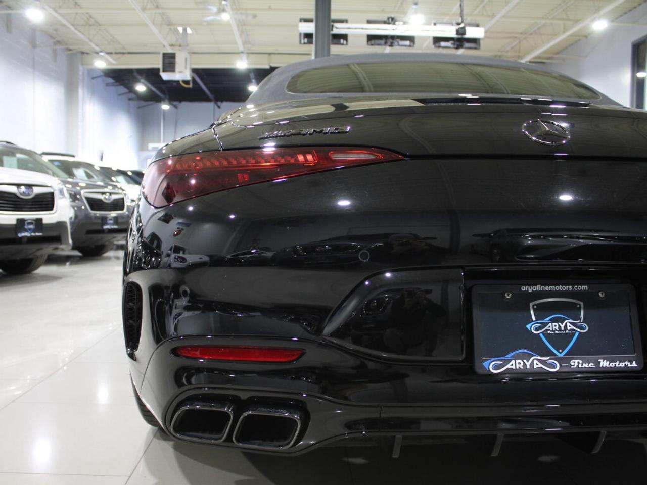 2022 Mercedes-Benz SL63 AMG ONE OWNER NO ACCIDENT NO LUXURY TAX Photo