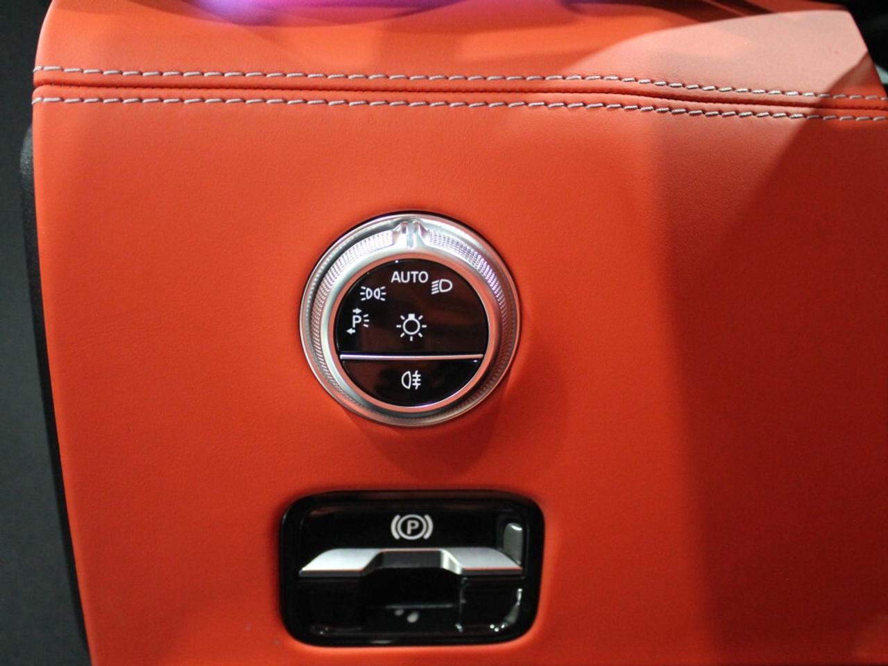 2022 Mercedes-Benz SL63 AMG ONE OWNER NO ACCIDENT NO LUXURY TAX Photo