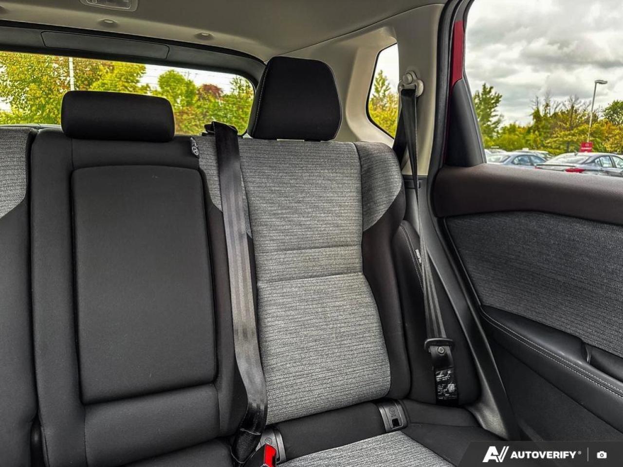 2022 Nissan Rogue SV Photo