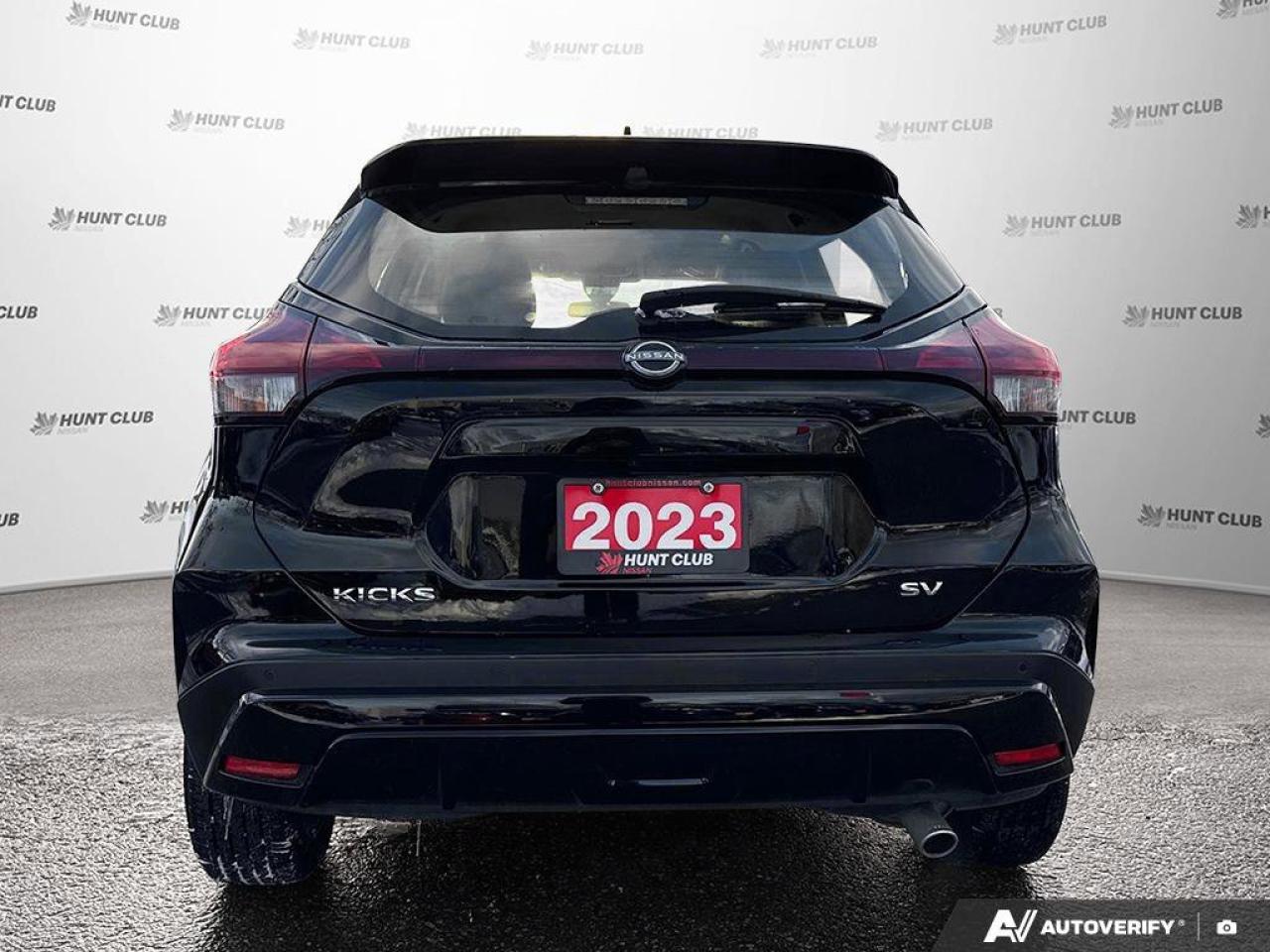 2023 Nissan Kicks SV Photo