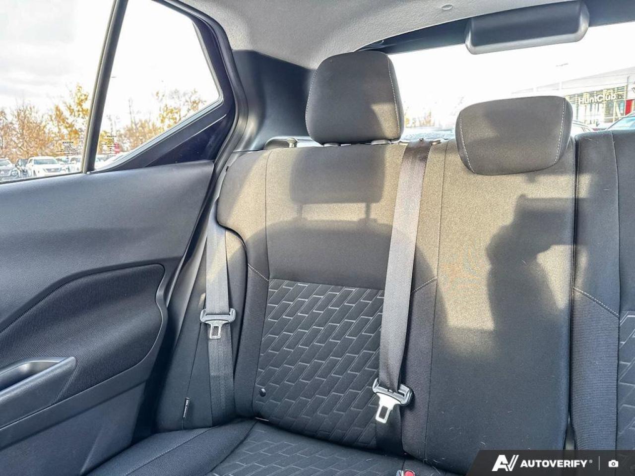 2023 Nissan Kicks SV Photo