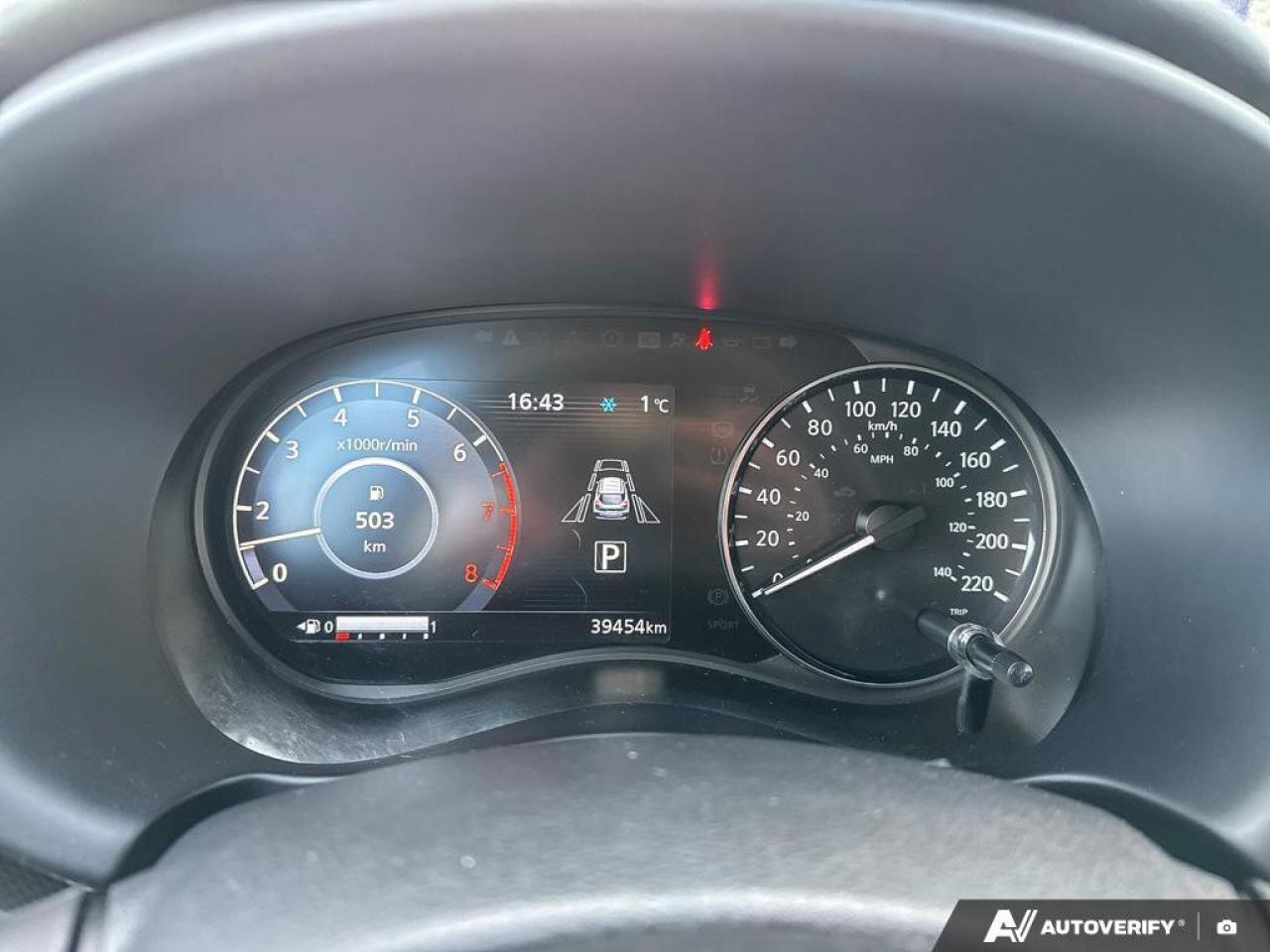 2023 Nissan Kicks SV Photo