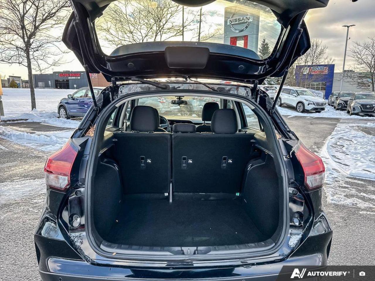 2023 Nissan Kicks SV Photo