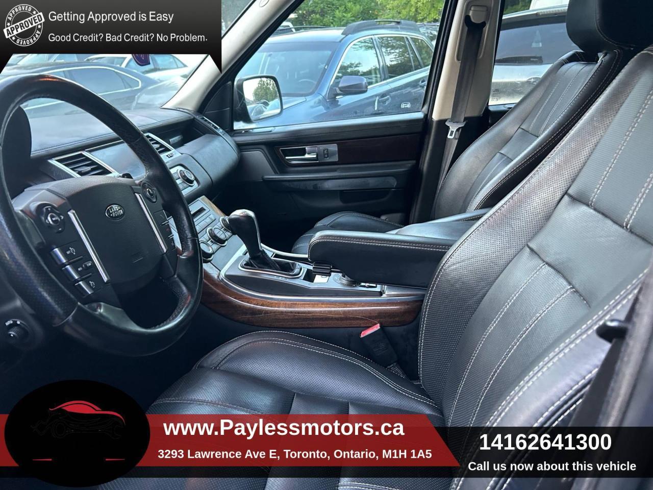 2011 Land Rover Range Rover Sport 4WD 4dr SC Photo4