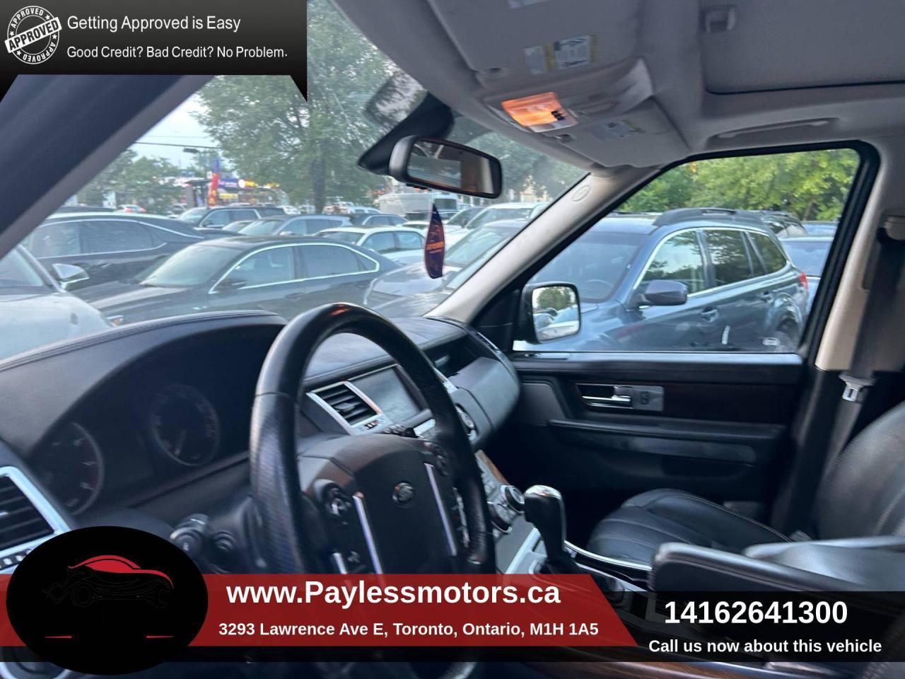 2011 Land Rover Range Rover Sport 4WD 4dr SC Photo