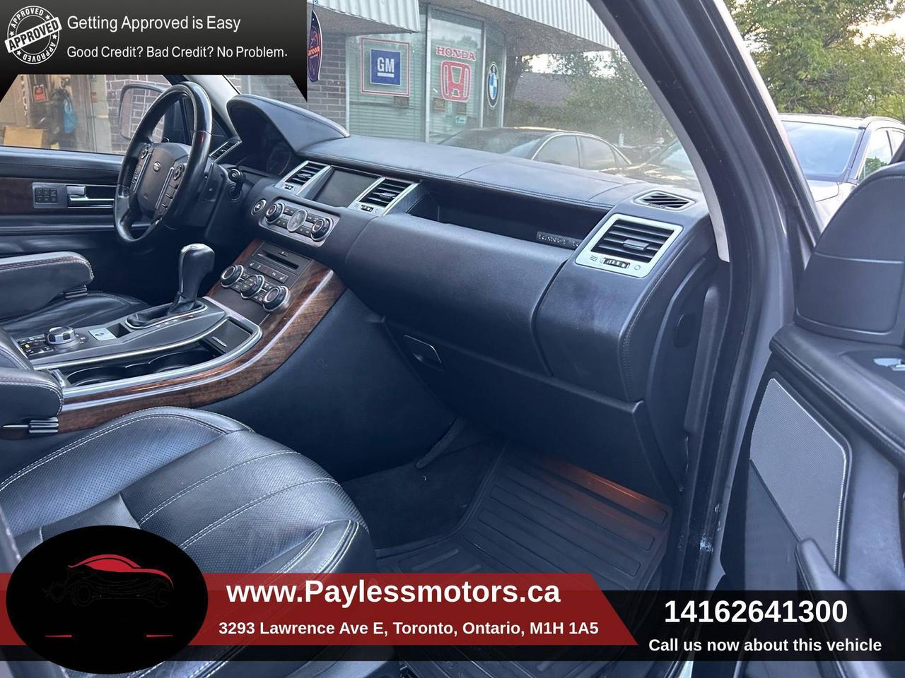 2011 Land Rover Range Rover Sport 4WD 4dr SC Photo