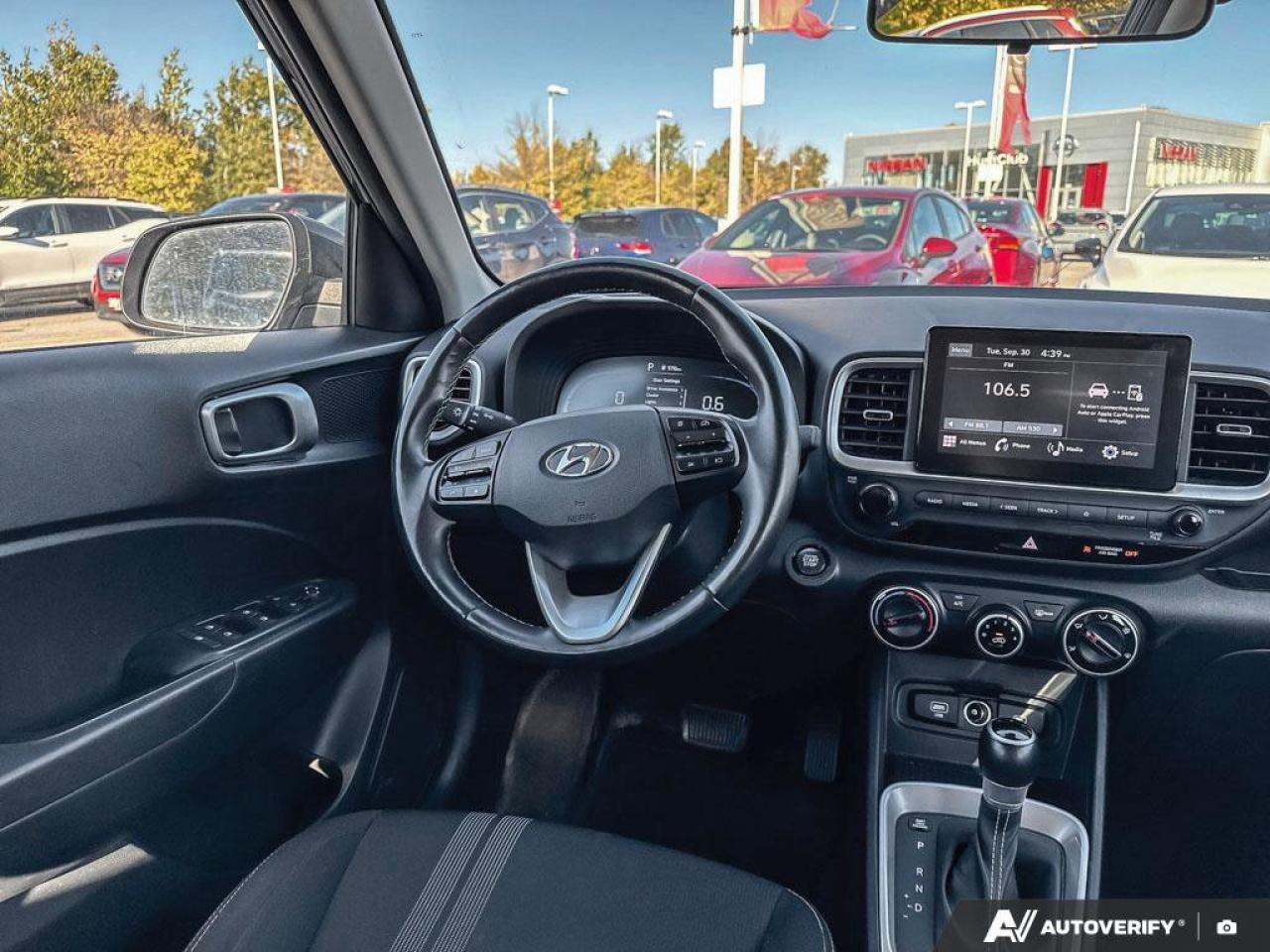 2023 Hyundai Venue PREFERRED Photo