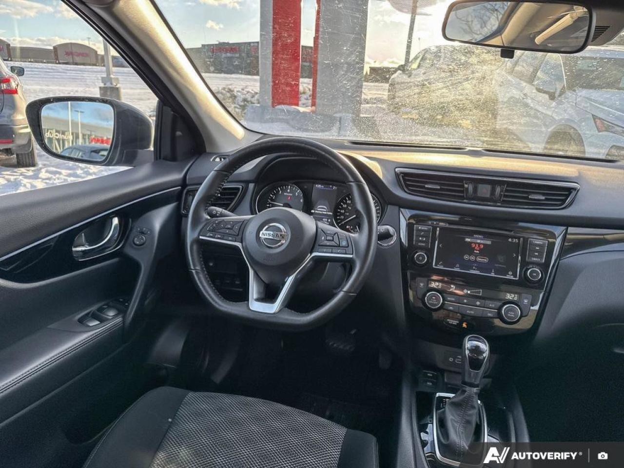 2023 Nissan Qashqai SV Photo