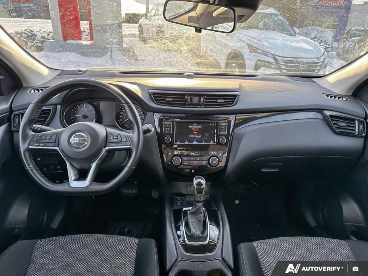 2023 Nissan Qashqai SV Photo