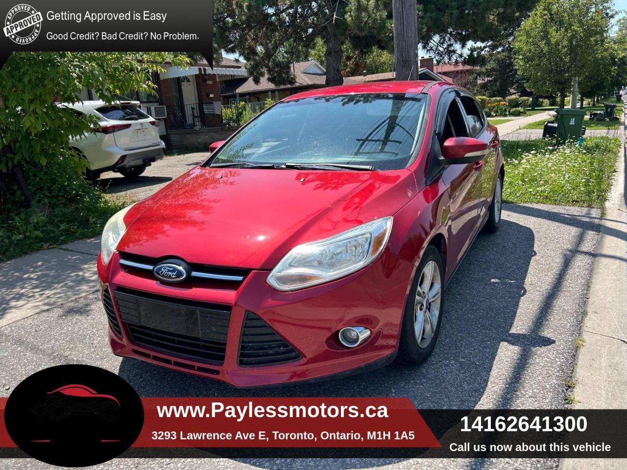 2012 Ford Focus 5DR HB SE Photo
