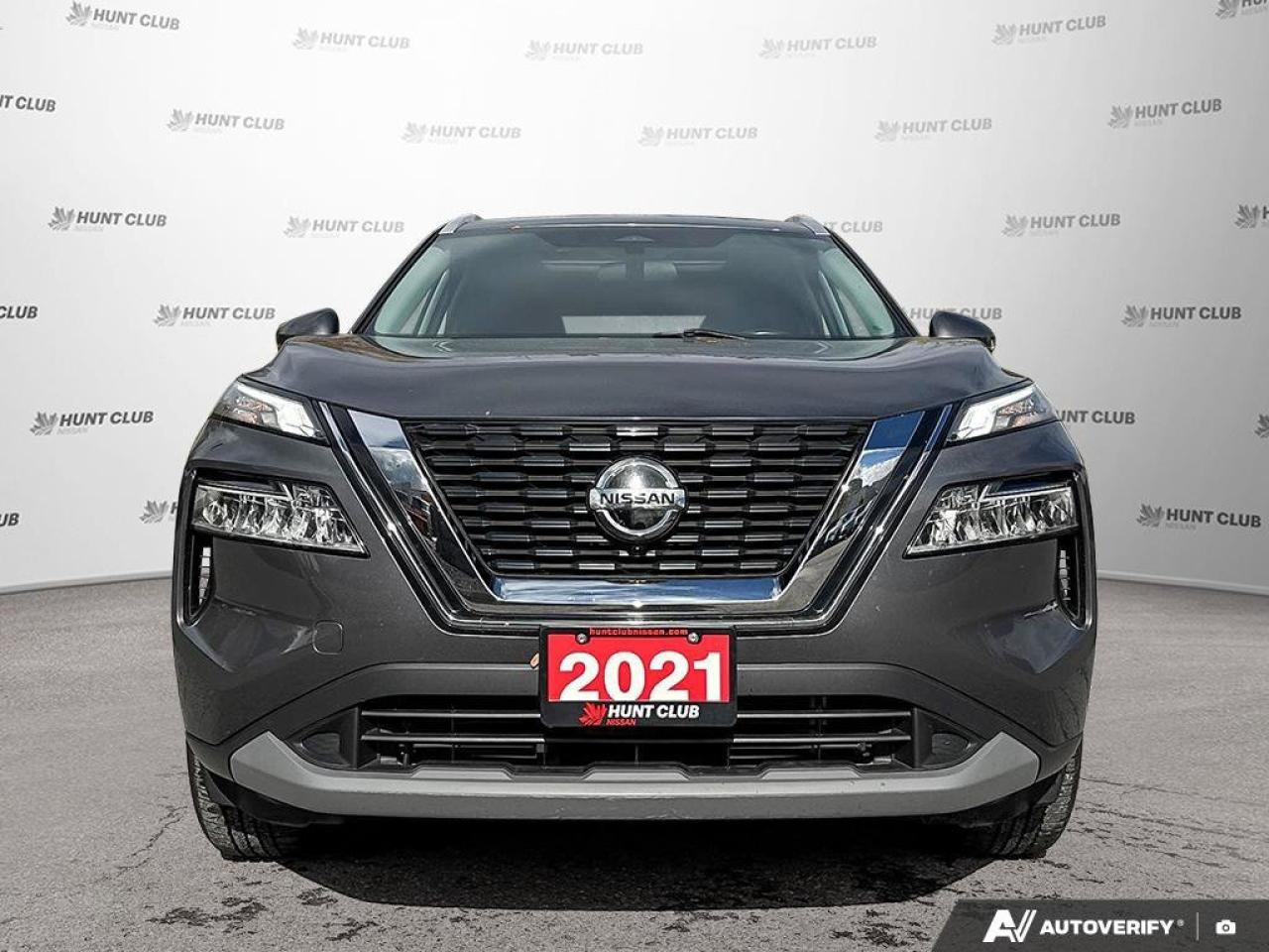 2021 Nissan Rogue SV Photo