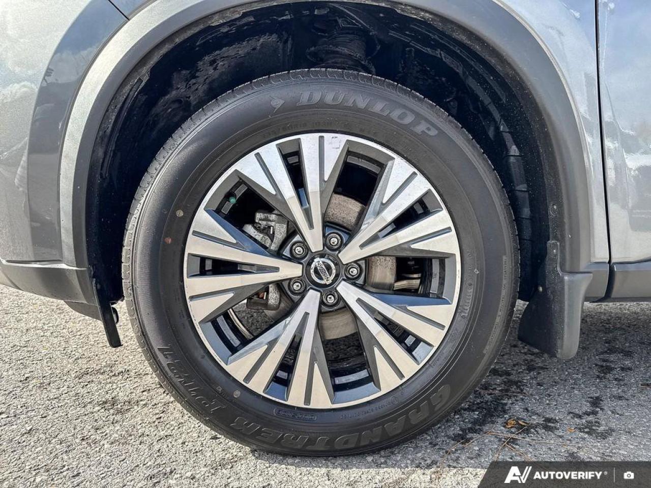 2021 Nissan Rogue SV Photo