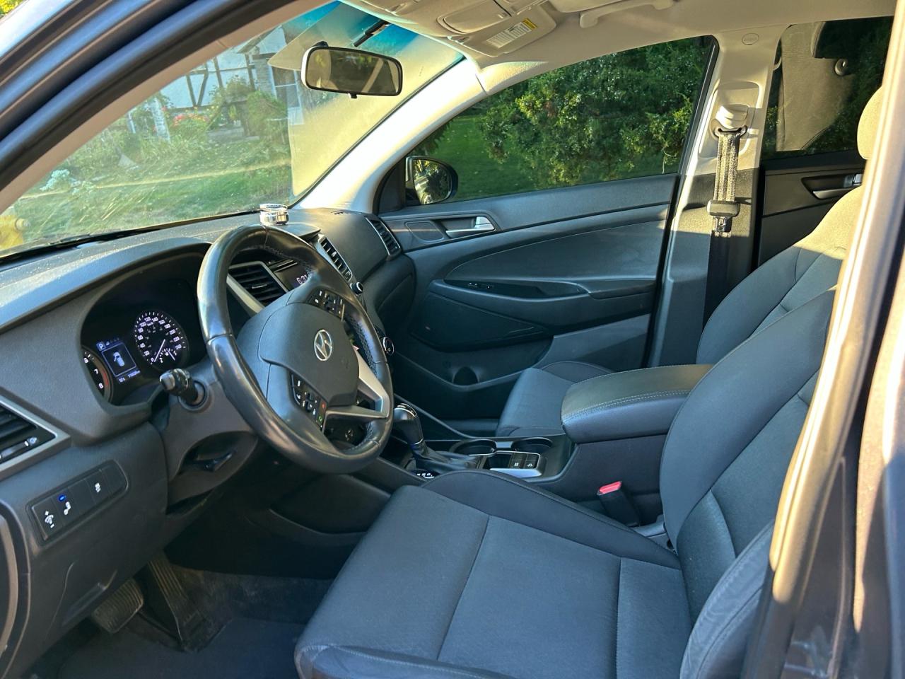 2017 Hyundai Tucson FWD 4dr 2.0L Premium Photo