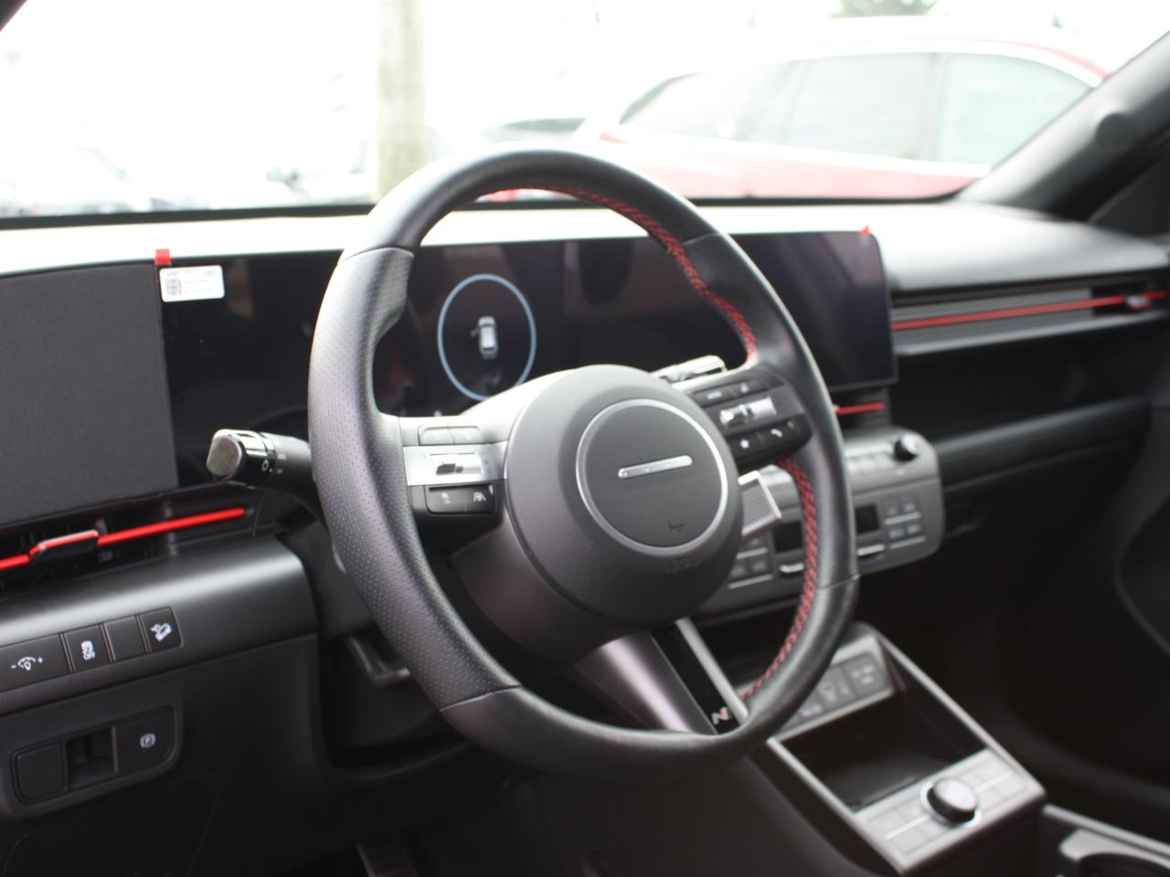 2025 Hyundai KONA N Line 1.6T Demo / Leather / Nav / Free Winter Tir Photo