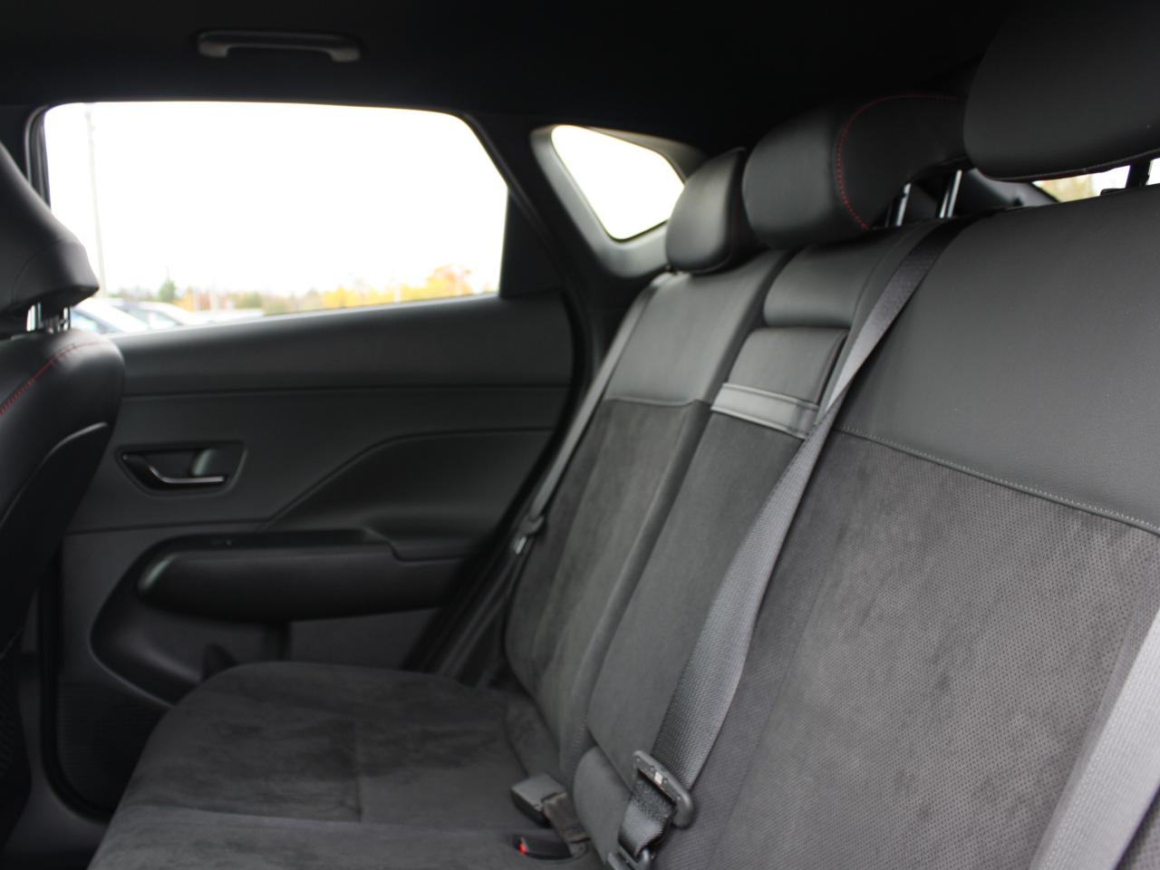 2025 Hyundai KONA N Line 1.6T Demo / Leather / Nav / Free Winter Tir Photo