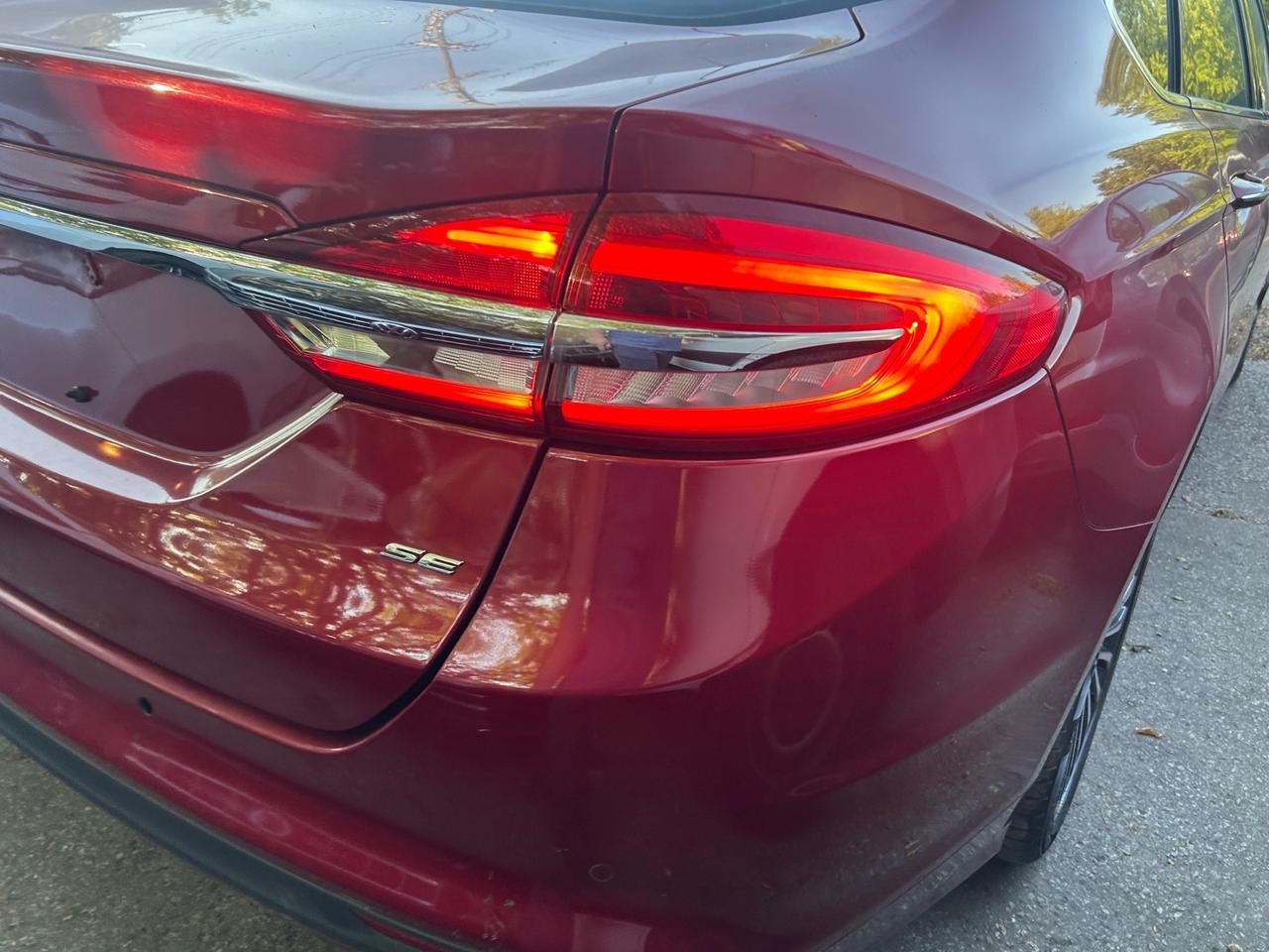 2018 Ford Fusion Energi SE FWD Photo
